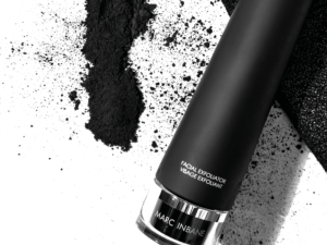 Black Exfoliator - Gezichtsscrub