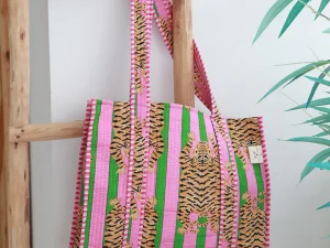 BLOCKPRINT SCHOUDERTAS TIGERPINK